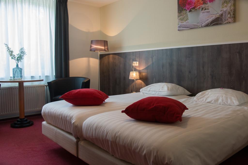 Landgoed Ehzerwold Hotel Алмен Екстериор снимка